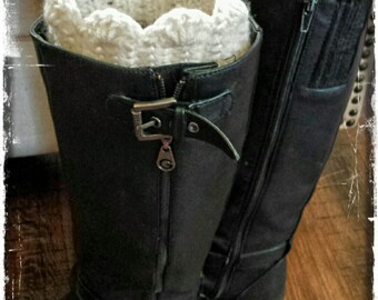 Scalloped edge CROCHET BOOT CUFFS, fast shipping- Sale