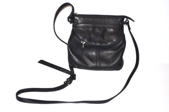 Items similar to Vintage ILI New York Toronto black leather Satchel messenger shoulder crossbody ...