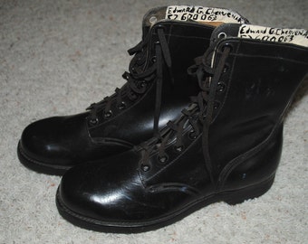 Items similar to Vintage 1960s Military Army Leather Combat Boots ...