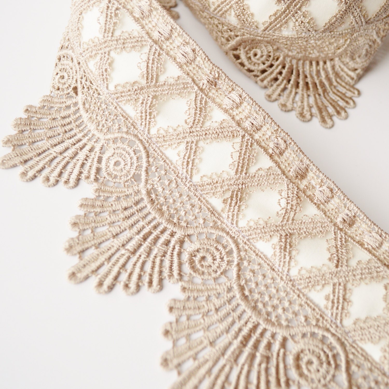 DSLR Camera Strap / Vintage Lace Camera Strap / Raw Sugar Lace