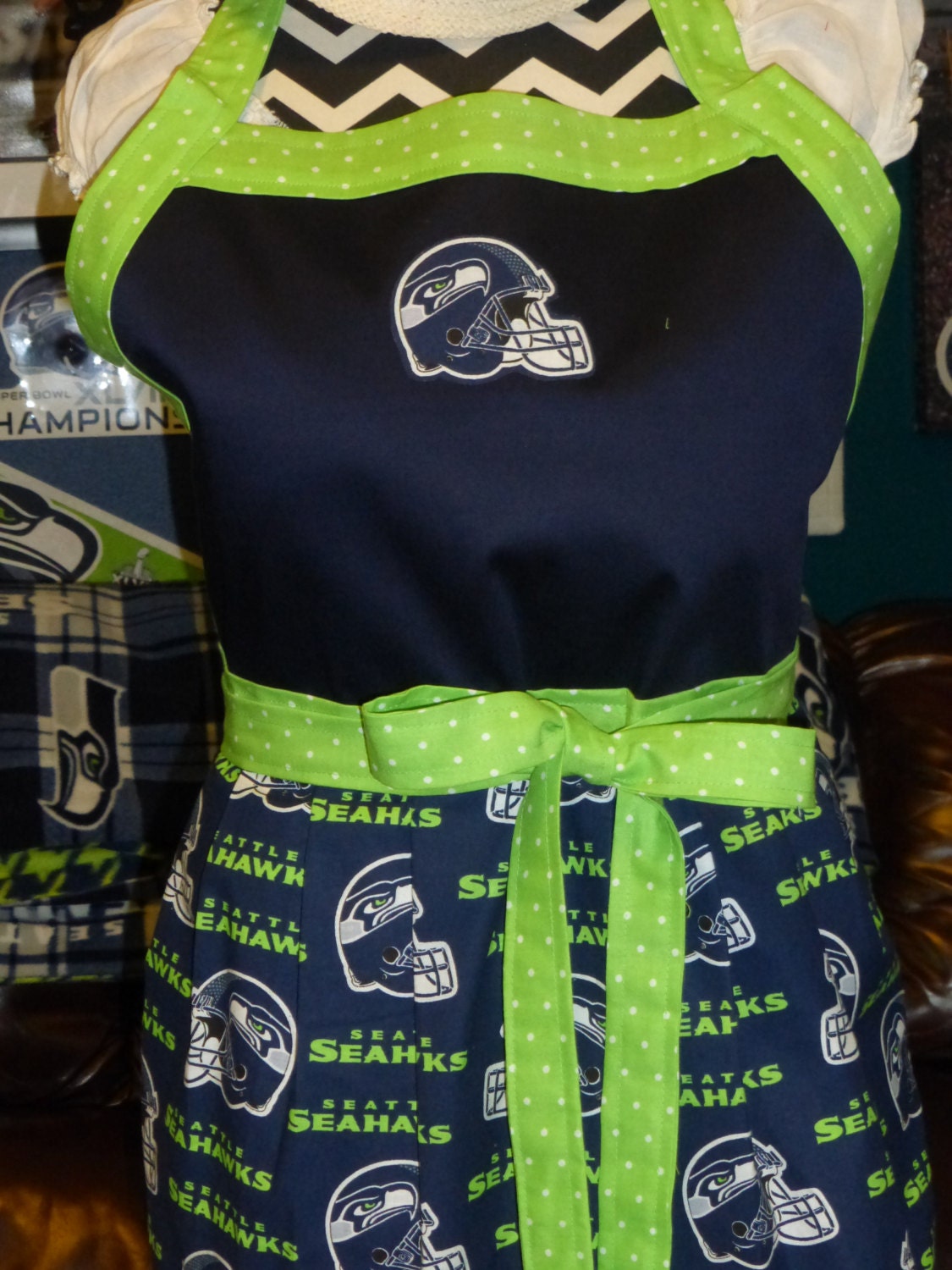 Cute Fun Flirty Seahawks Apron Plus Sizes Steelers