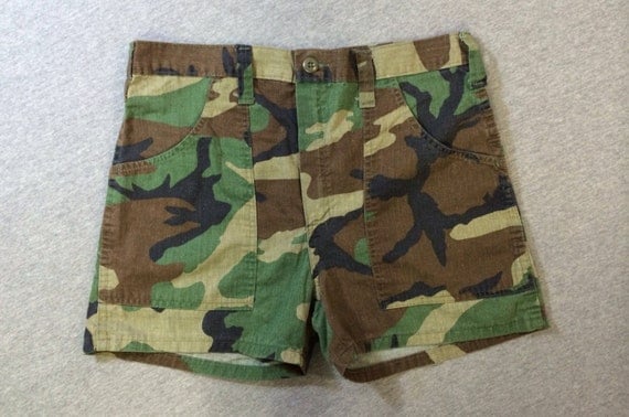 CAMO Shorts 70's Vintage/ Camouflage Army Board Shorts