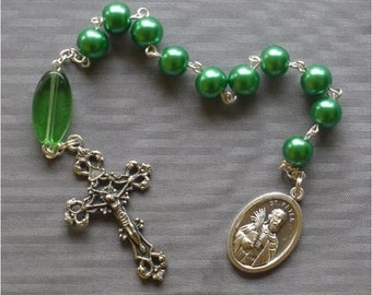 Rosaries and Religious Jewelry by JaysReligiousGifts on Etsy
