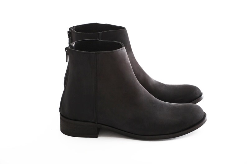 leather boots with small heel