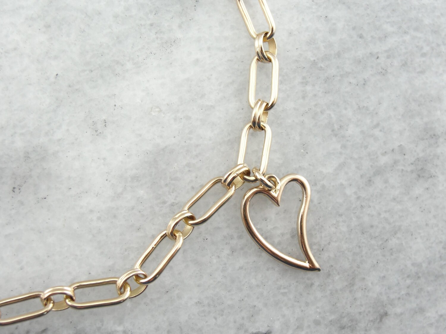 Vintage Gold Link Bracelet with Heart Charm 8FU0DYR