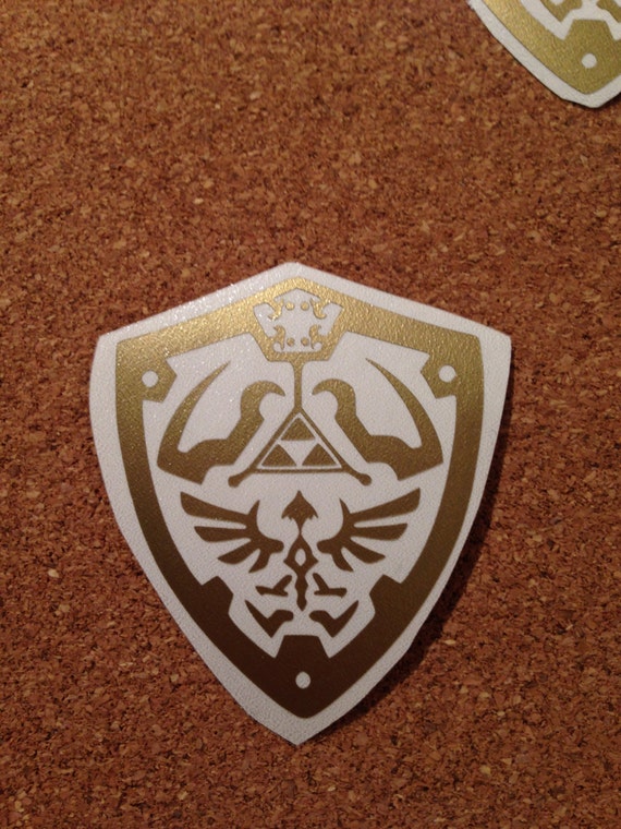 Legend of Zelda Shield vinyl Decal by miisong on Etsy