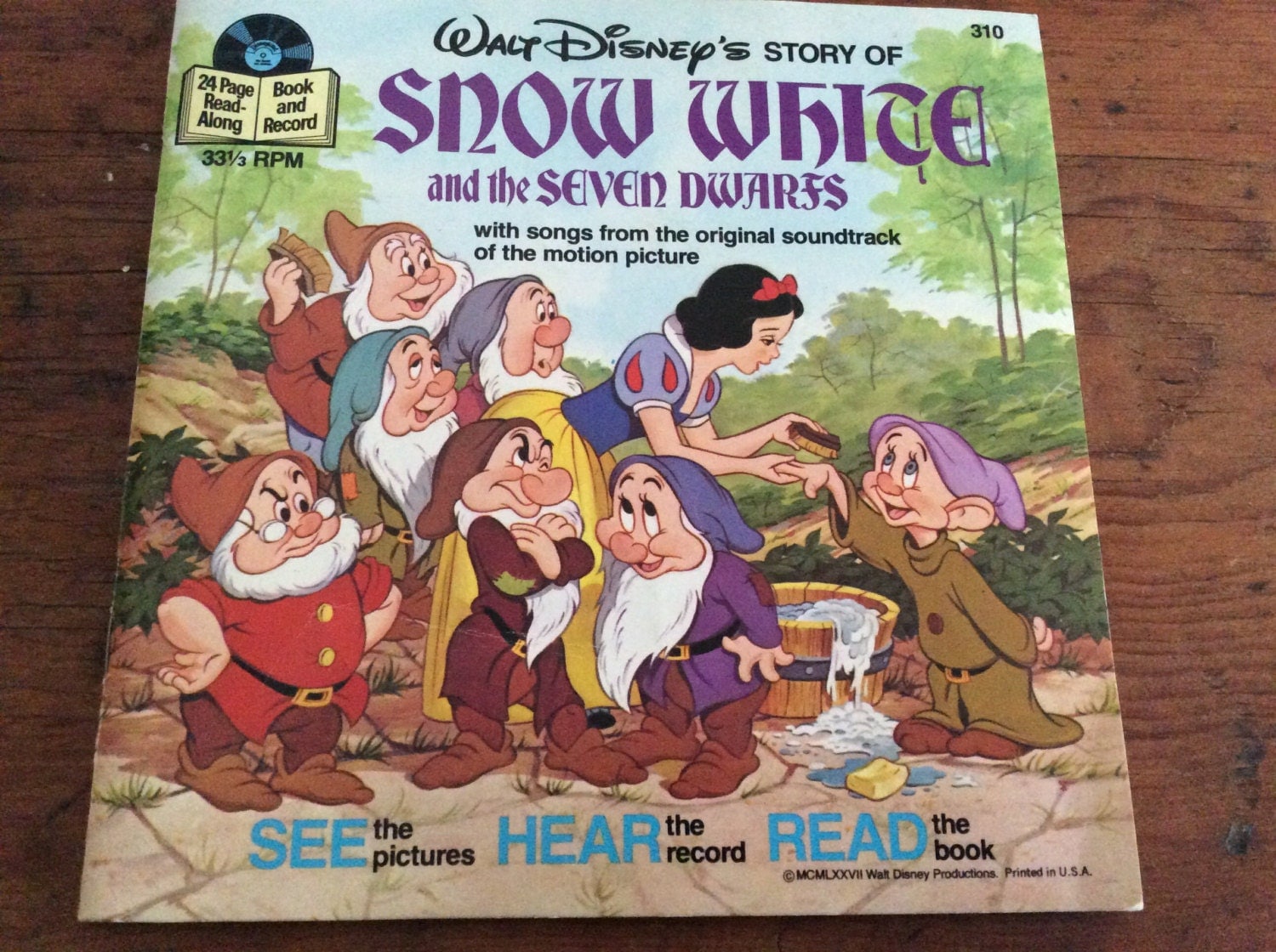 Snow White And The Seven Dwarfs Record And Book 