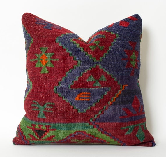 Shop by category Chestnut Pinto Horse Southwest Indian Design Throw Pillow Accent your home with custom pillows from Zazzle and make yourself the envy of the neighborhood. Made from high-quality Simplex knit fabric, these % polyester pillows are soft and wrinkle-free.