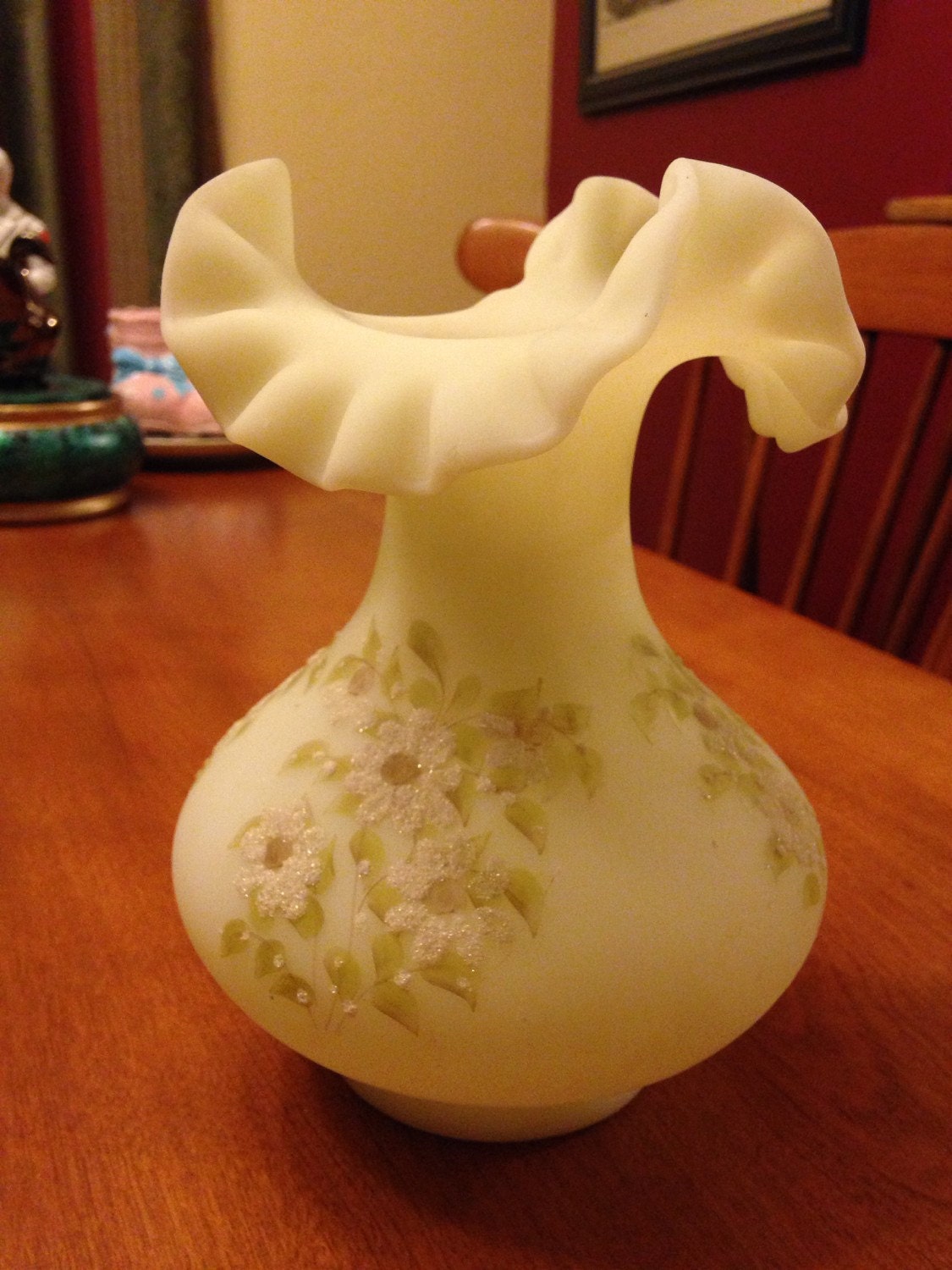 Beautiful Fenton Yellow Green Vaseline/Custard Glass with
