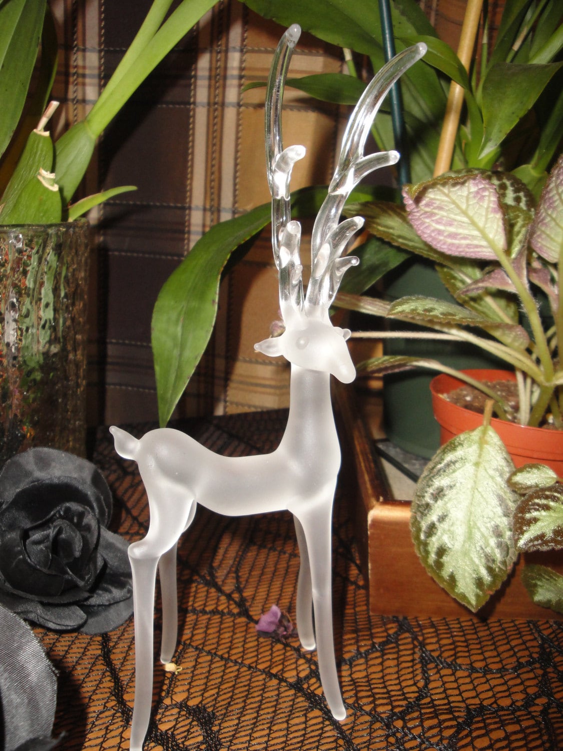 Silvestri deer frosted & clear glass Reindeer figurine