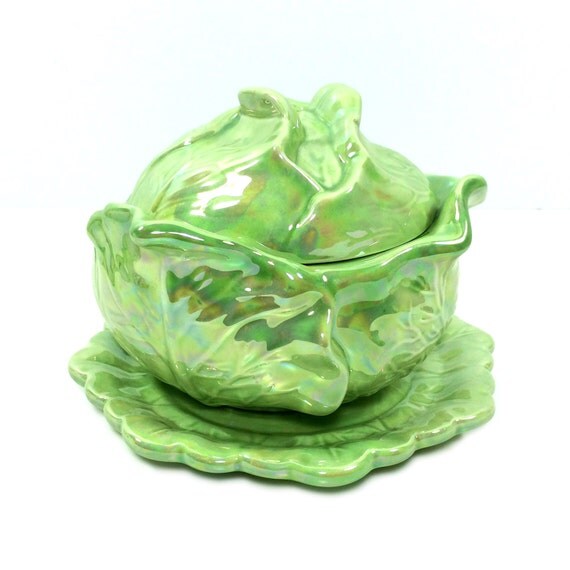 Vintage Cabbage Bowl with Lid & Underplate by PrimaTreasures