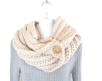 Chunky Knit Cowl - Bulky Knit Scarf - Knit Infinity Scarf - Bulky Infinity Scarf - Knit Wool Cowl - Christmas Gift for Women - Gift for Teen