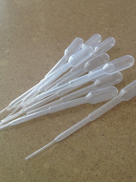 Plastic Disposable Pipettes 45Drop Package of 25