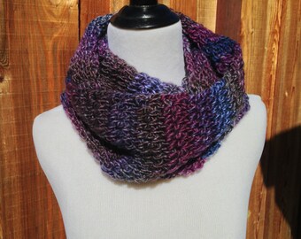 Items similar to Infinity scarf, handmade infinity scarf, crochet ...