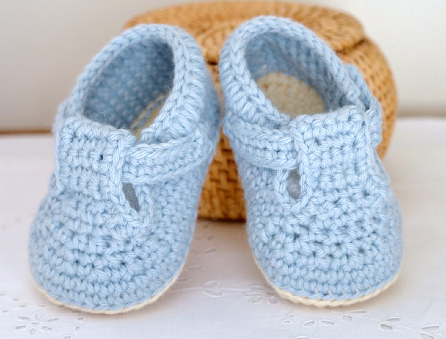 CROCHET PATTERN Baby Shoes with classic TBar for Baby Boys