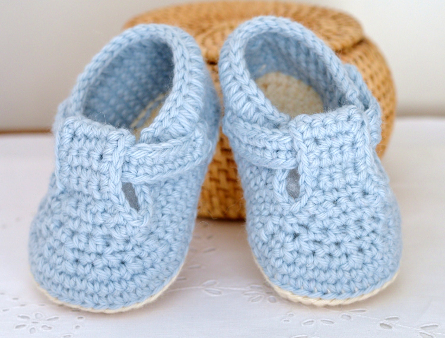 crochet baby sneakers free pattern