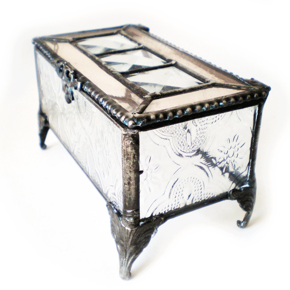 Vintage Glass Jewellery Box beautiful jewelry or jewellery casket and