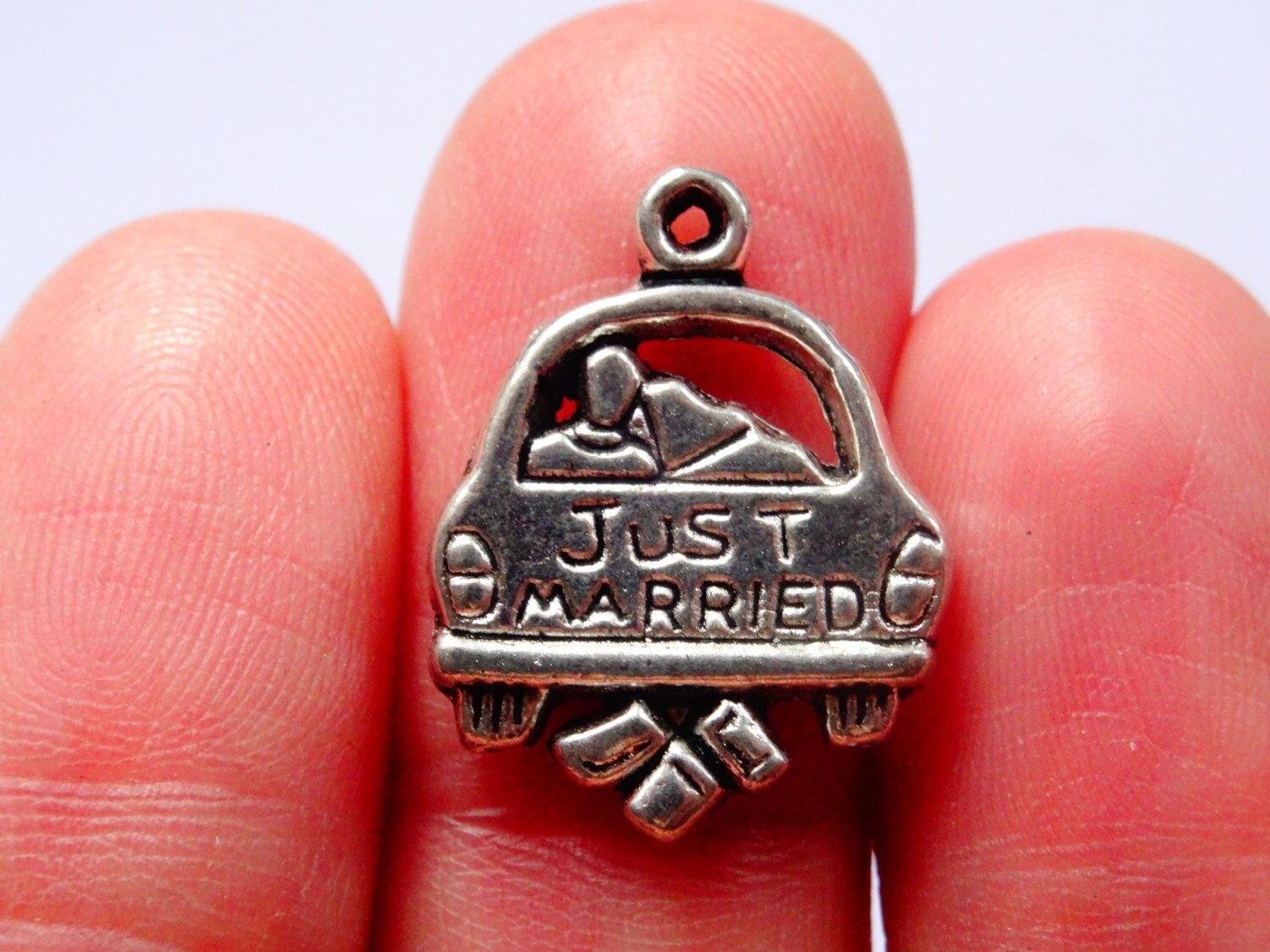 2 Skeleton hand charms antique silver tone HC38