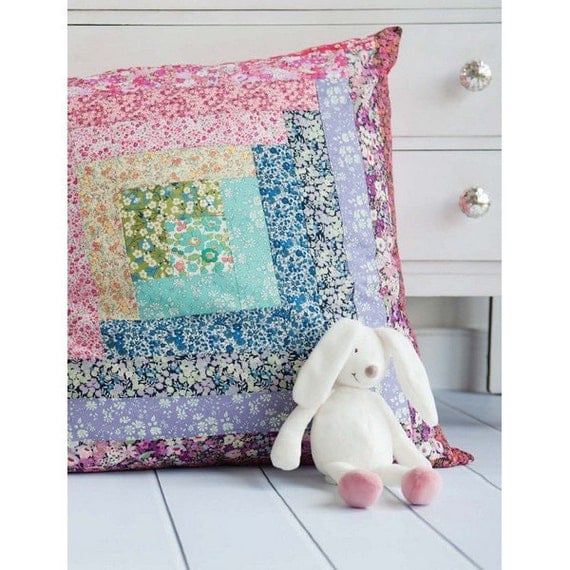 Rosie Patchwork Floor Cushion Sewing Pattern Download 803914