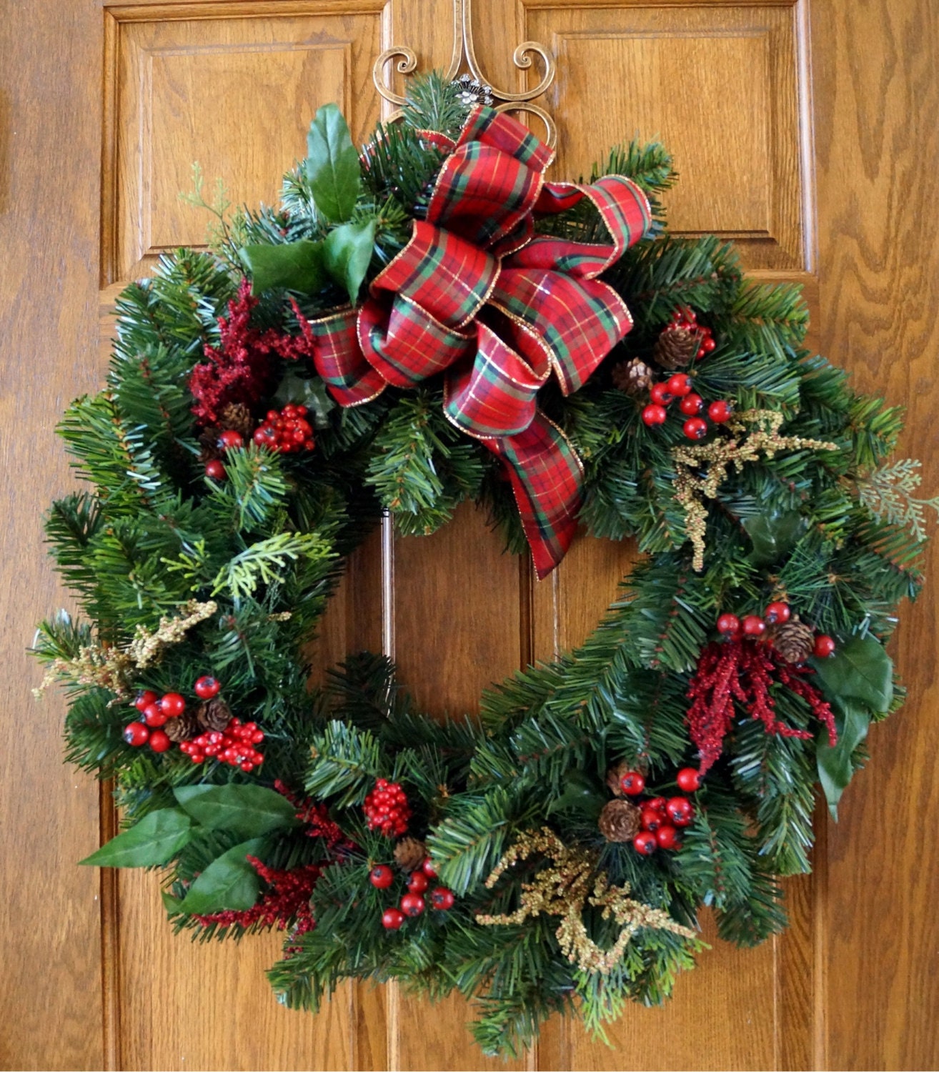 Christmas Wreath, Holiday Wreath, Winter Wreath, Primitive Woodland Wreath,Rustic Christmas Wreath 26 inch