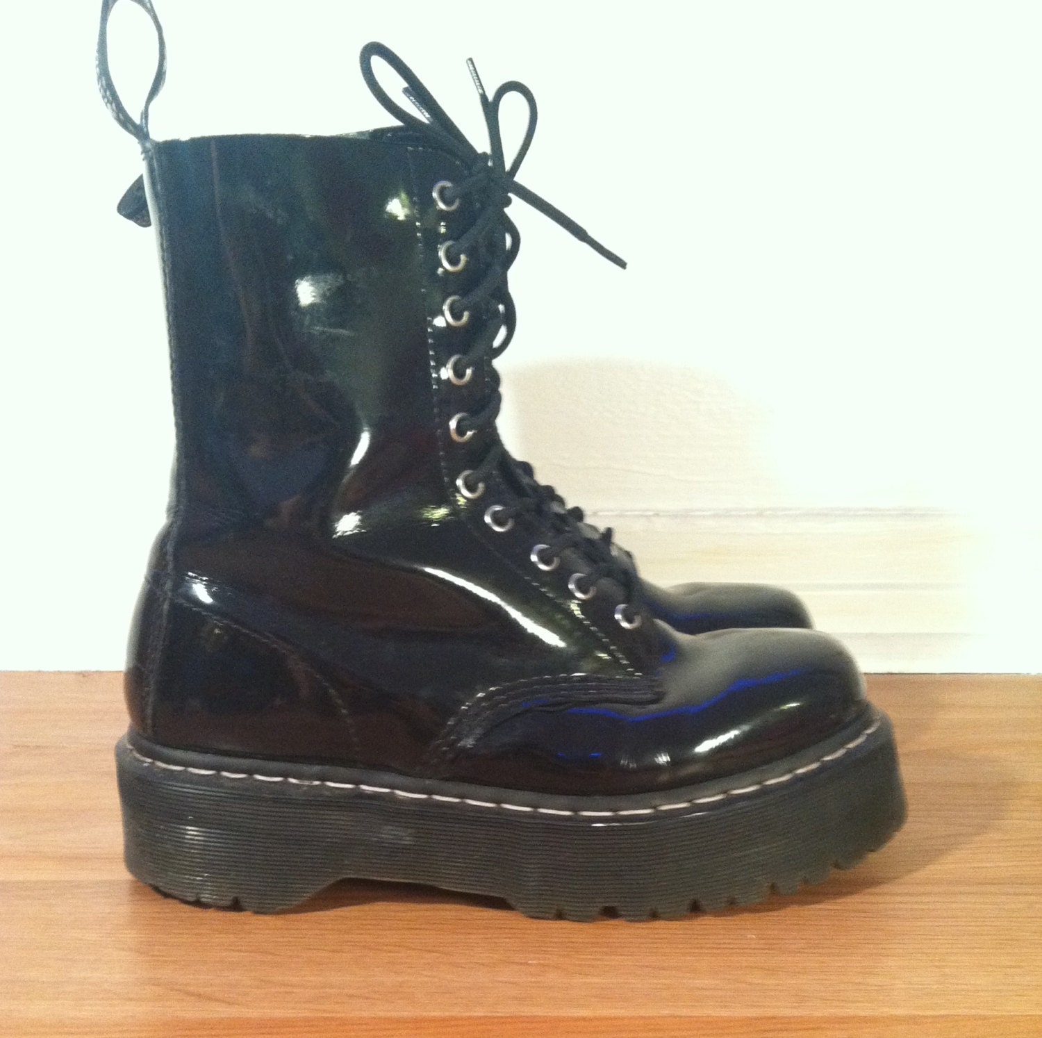 womens black patent leather doc martens