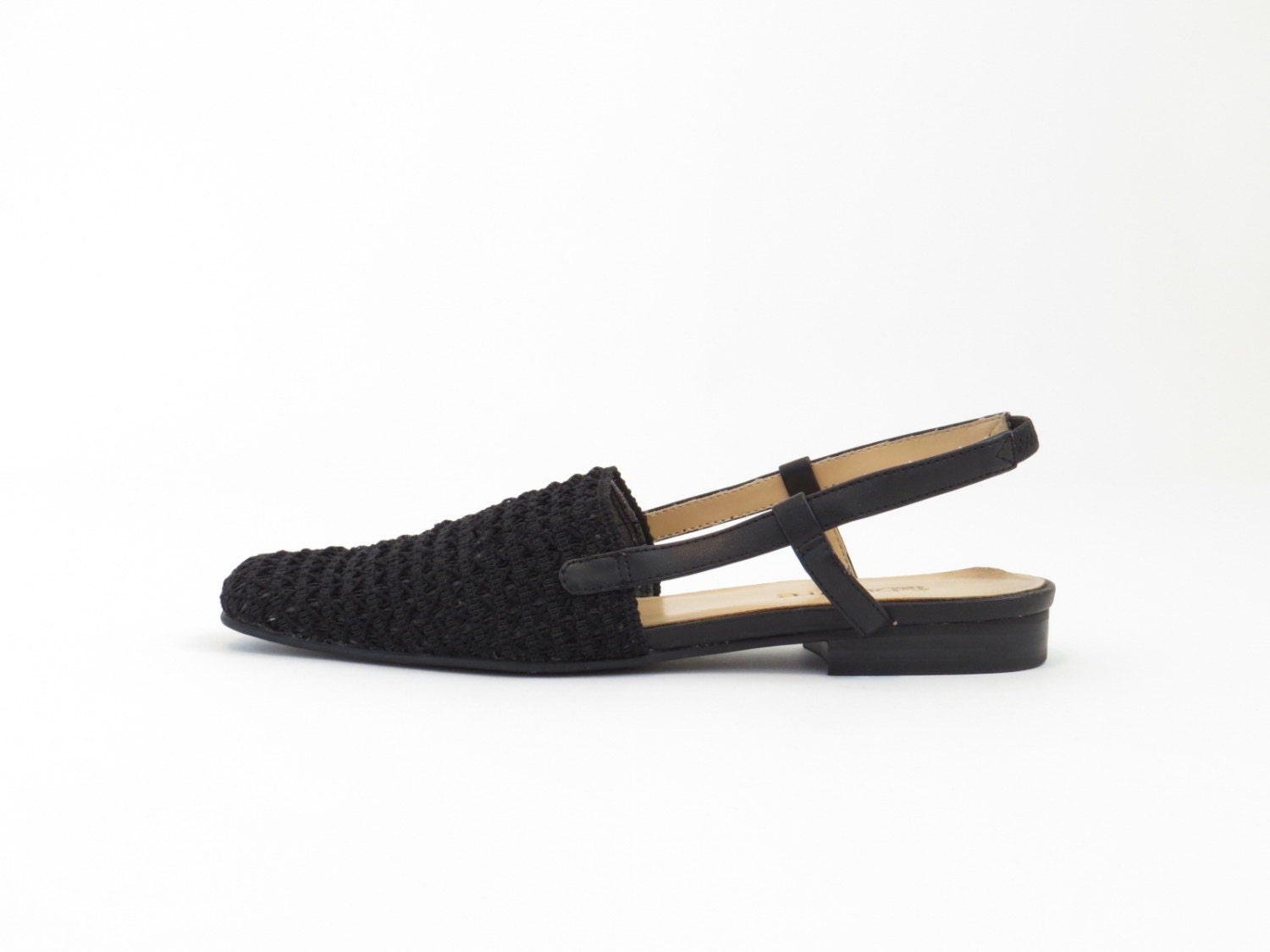 closed toe flat slingbacks