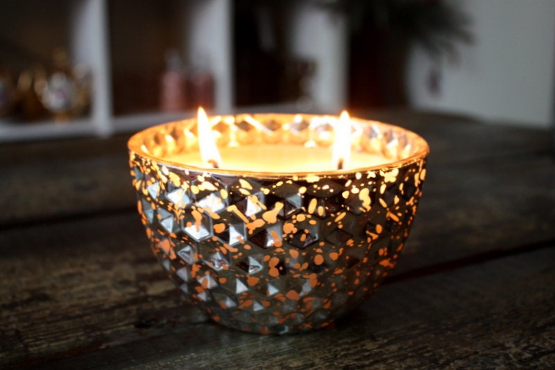 Holiday Scented Candle In A 14oz Silver Glass Bowl by Andaloo
