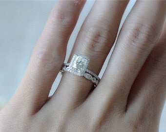 moissanite ring wedding