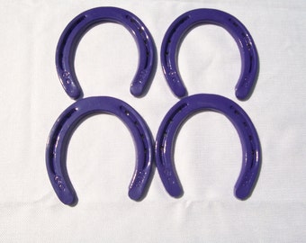 Custom powder coated new horse shoes ( set of 4 )