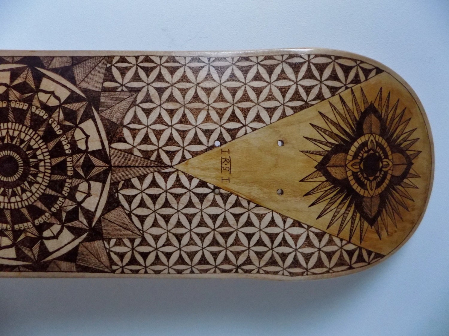 8 maple wood custom skateboard deck.Pyrography wood