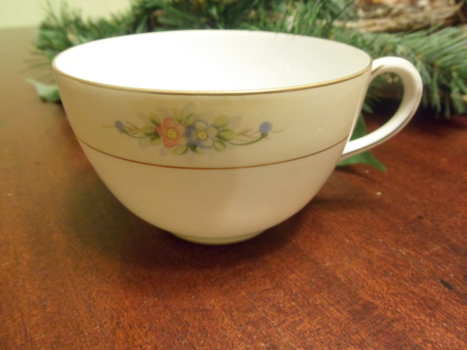 Noritake Nippon Sedan Hand Painted M Tea Cup 8 oz