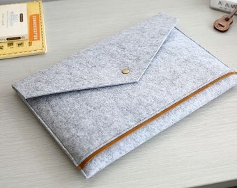 Triangle Flap Felt 13 Macbook Sleeve , Felt 13 Macbook Air Case , 13 Macbook Bag , 13 Macbook Pro , 13 macbook case , 13 macbook air #211