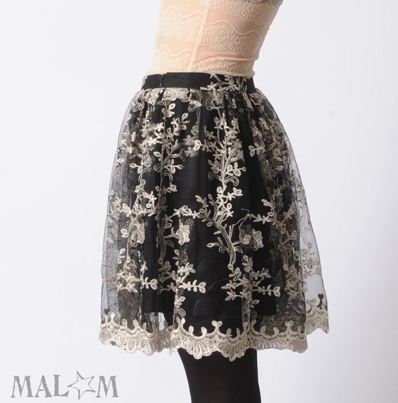 Black lace skirt black and white tulle pleated black lace by Malam