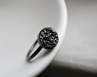 Black druzy ring - oxidized sterling silver ring - minimalist - everyday ring - modern ring