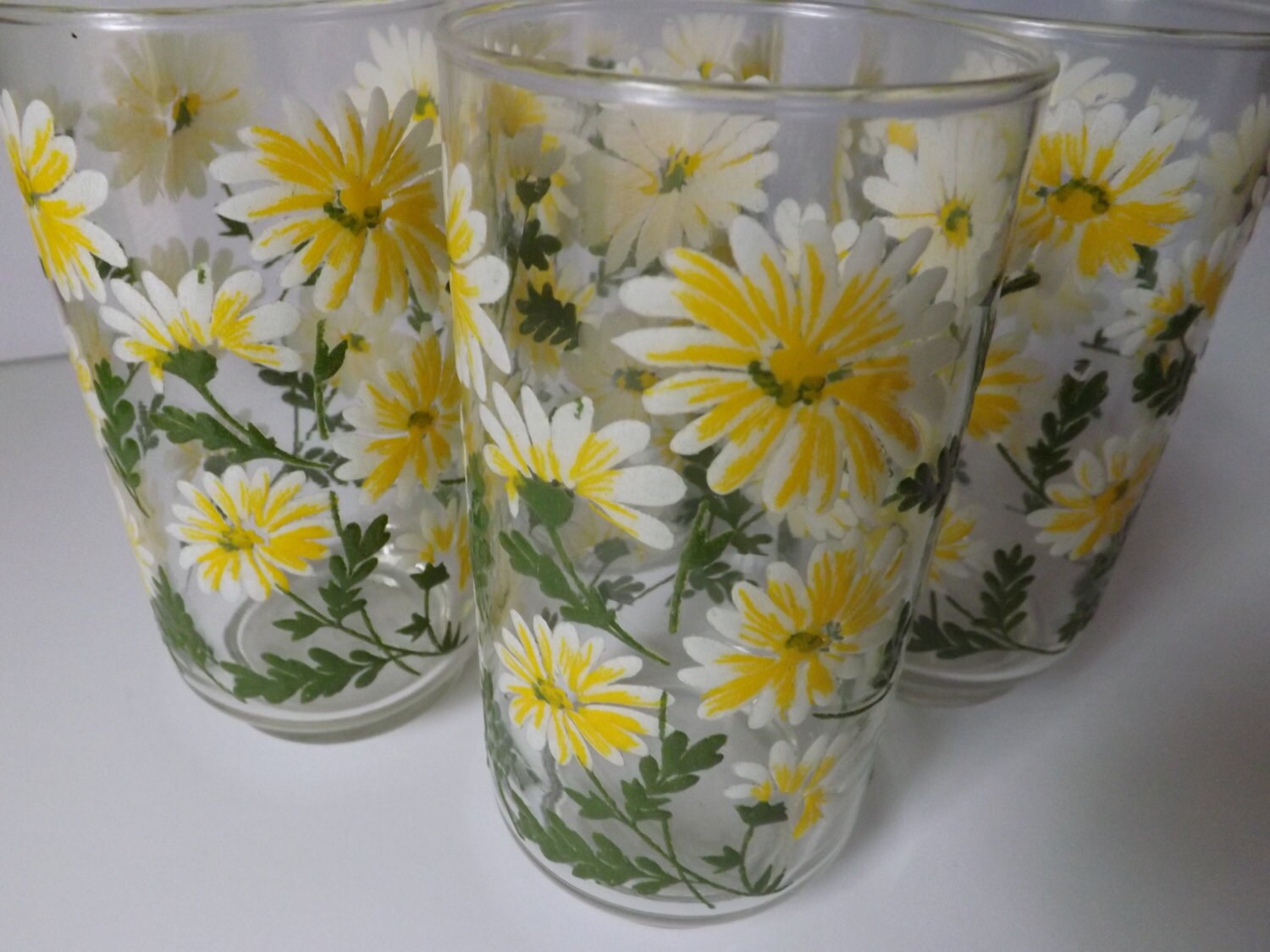 Vintage Daisy Glass Tumblers Libbey Glassware Drinking