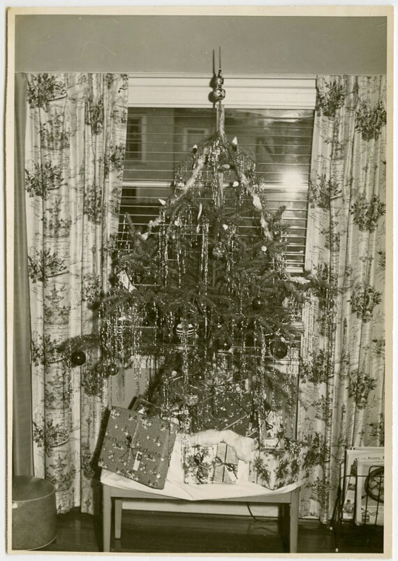 1940s christmas tree with presents and curtains photo 439 a 1940s christmas tree with presents and curtains photo 439 a