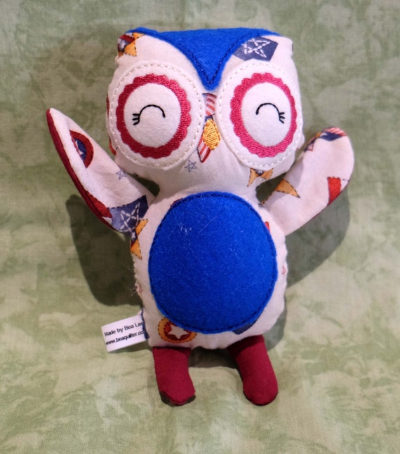 Stuffed animal 8" fabric owl patriotic american 4th of july Hoot baby toy machine embroidered one of a kind