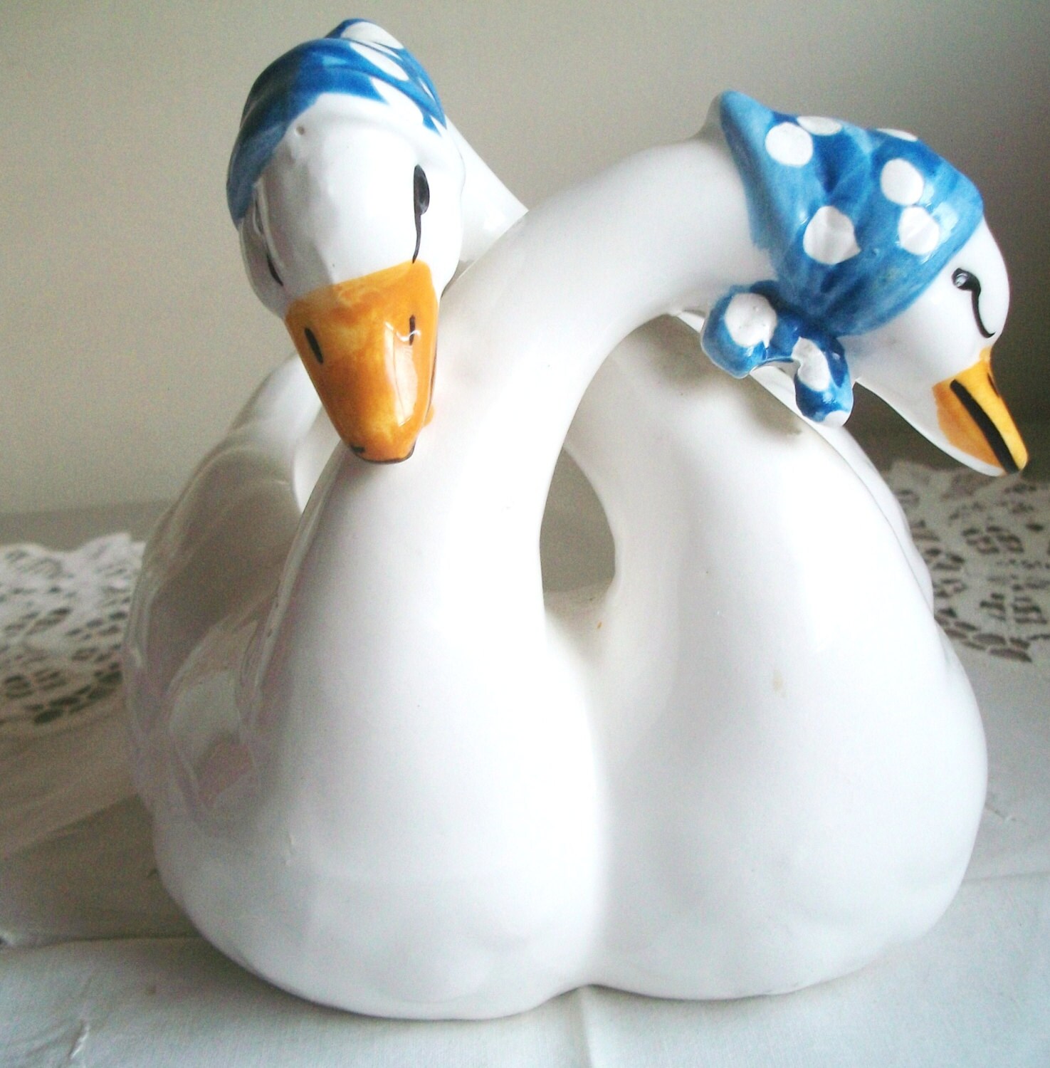 Vintage Ceramic Geese/Goose Planter Plant Holder by naturepoet