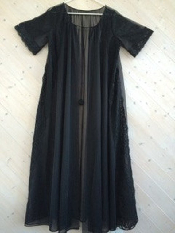 Flowing Black Robe w/ Lace Trim & Dangle Ties / by fashionREdesign