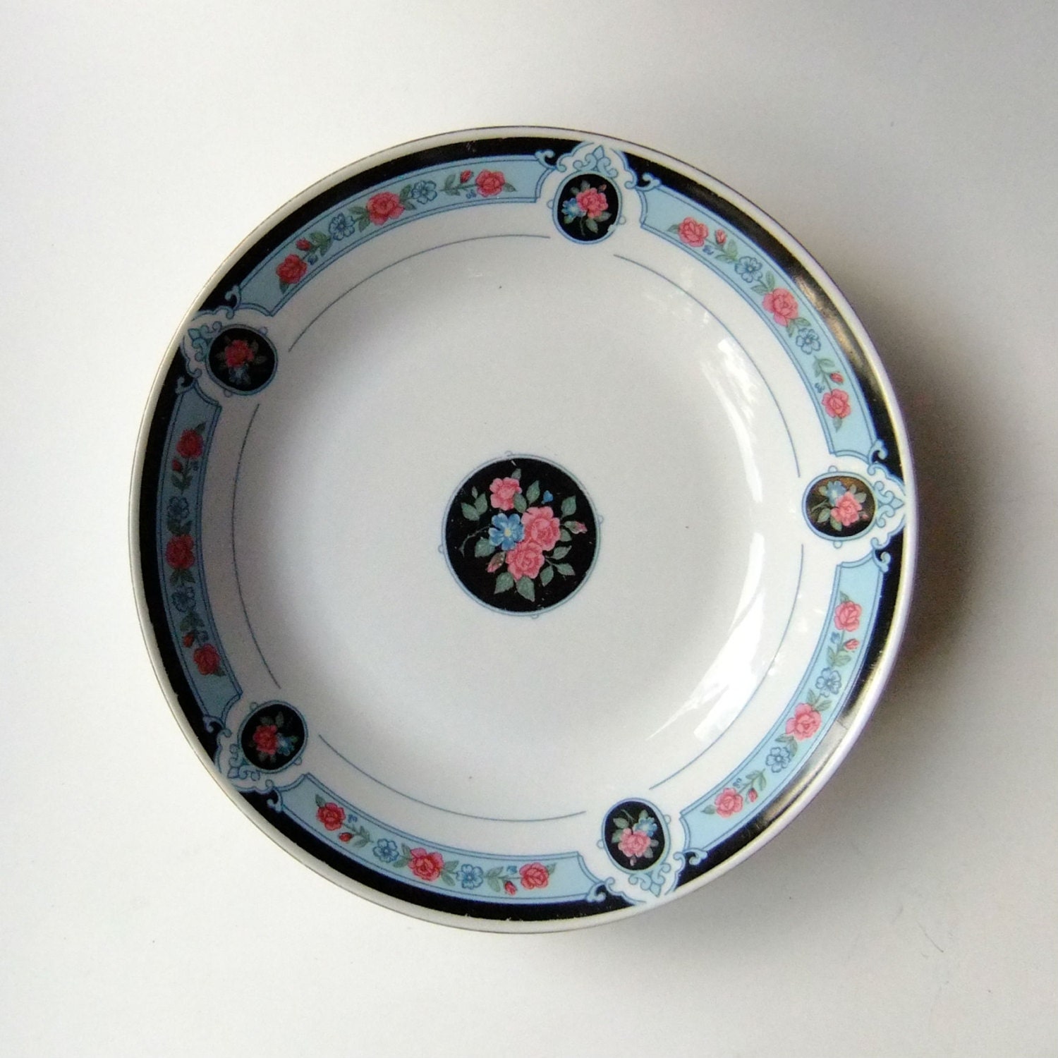 Vintage Tienshan Fine China Coupe Soup Bowl In Cameo Rose Pattern 