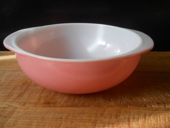 Vintage Pink Pyrex Casserole By Vintagekindofgirl On Etsy   Il 570xN.703278637 8icl 