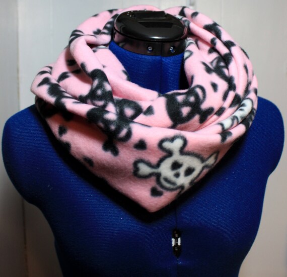 Pink Skulls Fleece Infinity Scarf by PurpleWishingWell on Etsy