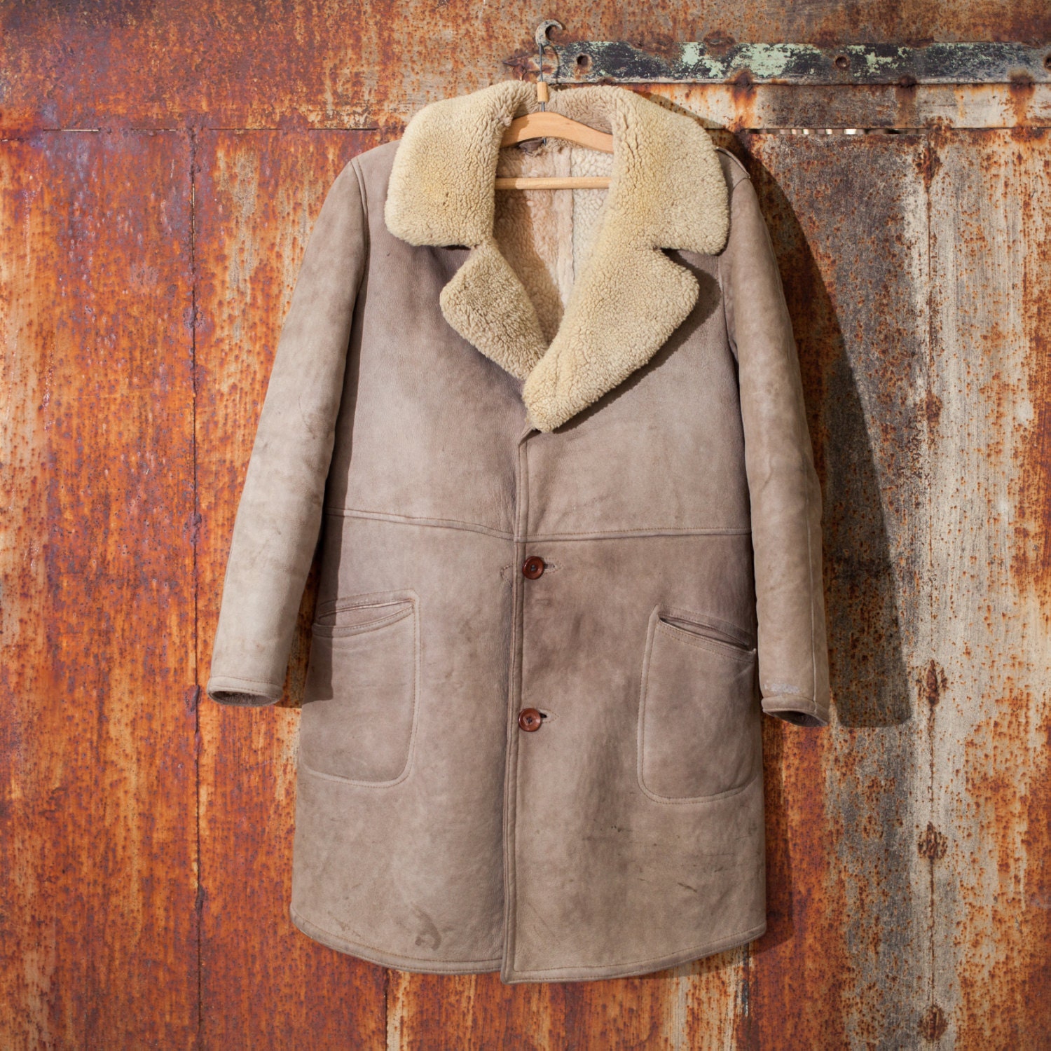 Vintage man's sheep fur coat brown sheep fur coat by PetarsVintage