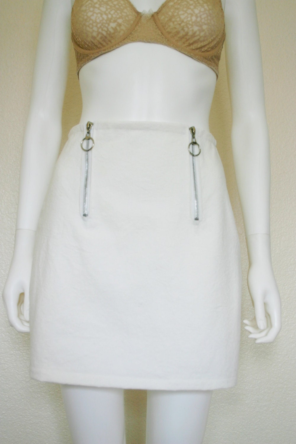 Exposed White Double zip O Ring Skirt by DEEEPWATERVINTAGE