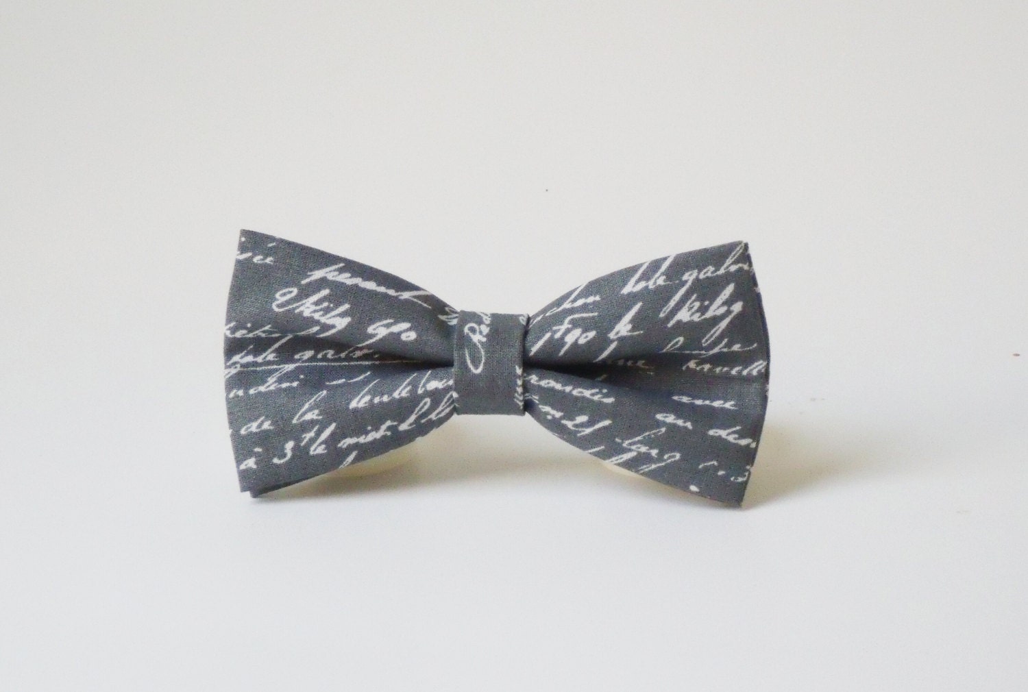 gray-men-s-bow-tie-grey-pre-tied-bow-tie-men-s-bow-tie