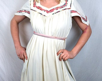 Vintage 1970s Empire Boho Hippie Young Edwardian By Arpeja Floral Dress