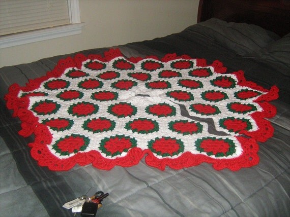 Crocheted Hexagon Granny Square Christmas Holiday Tree Skirt