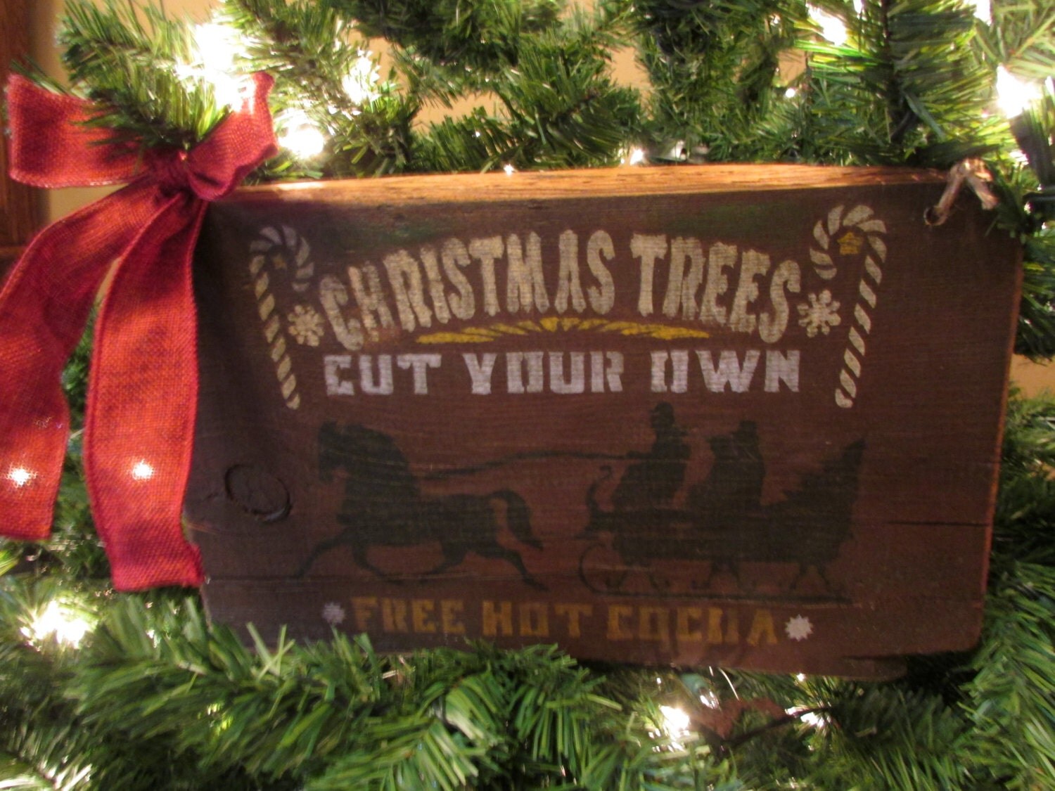 A Primitive Christmas Tree sign by Cherriesprimitives on Etsy