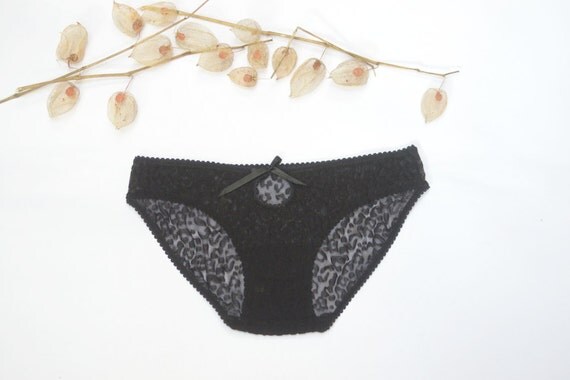 Keyhole Pantie Panties Evil Back Opening Black Leopard 7941