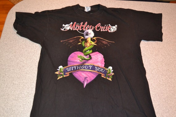 VINTAGE Motley Crue Official Tour T Shirt Dr. Feelgood